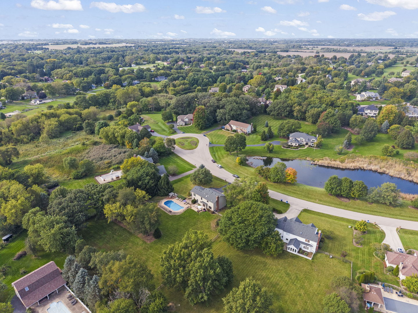 12777715 Property Photo 36