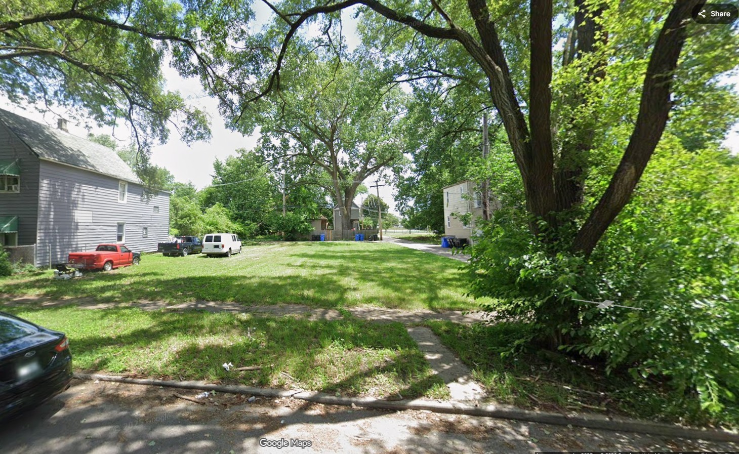8041 S Parnell Avenue Property Photo 1