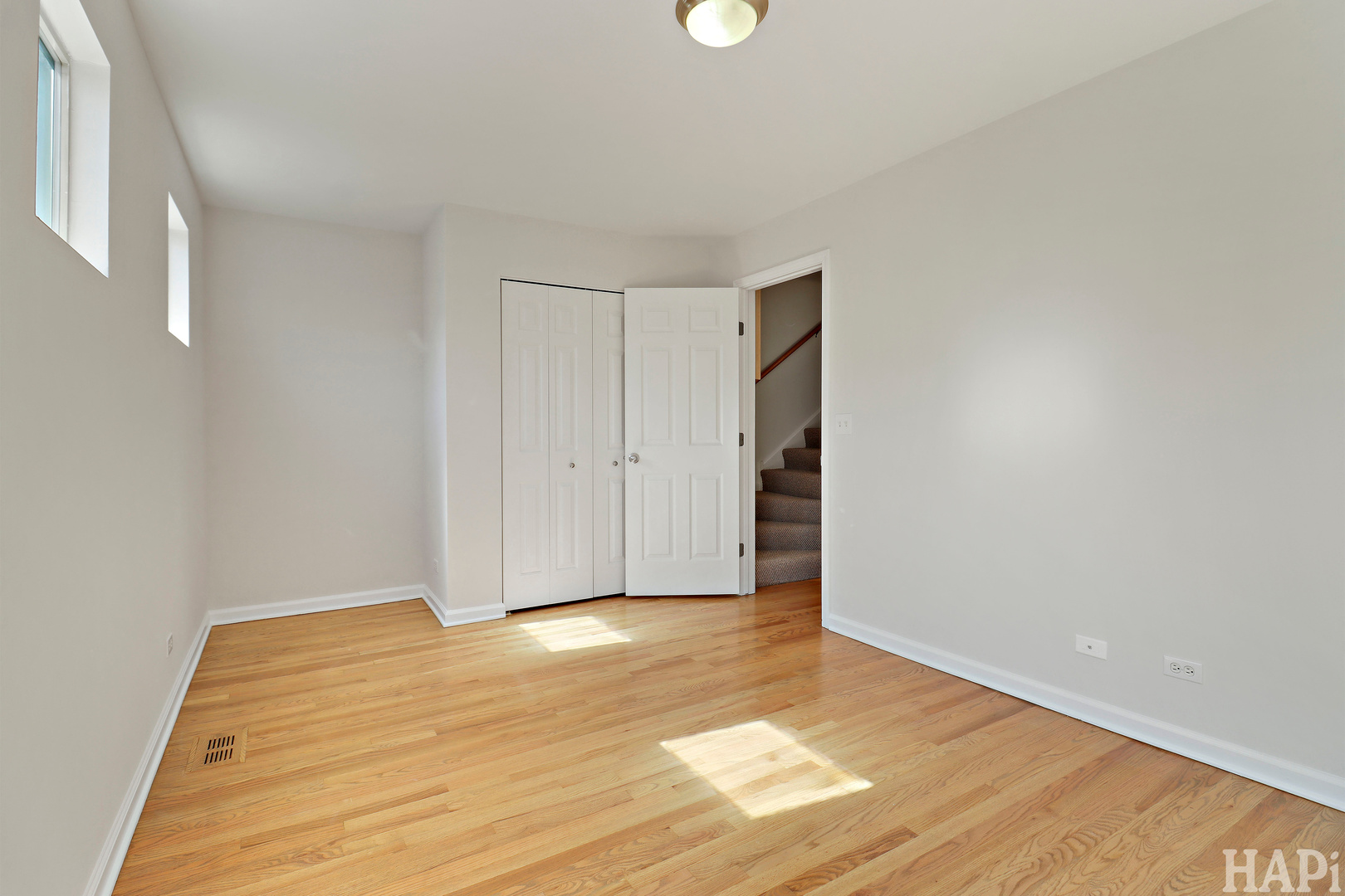 6957 N Western Avenue E Property Photo 17