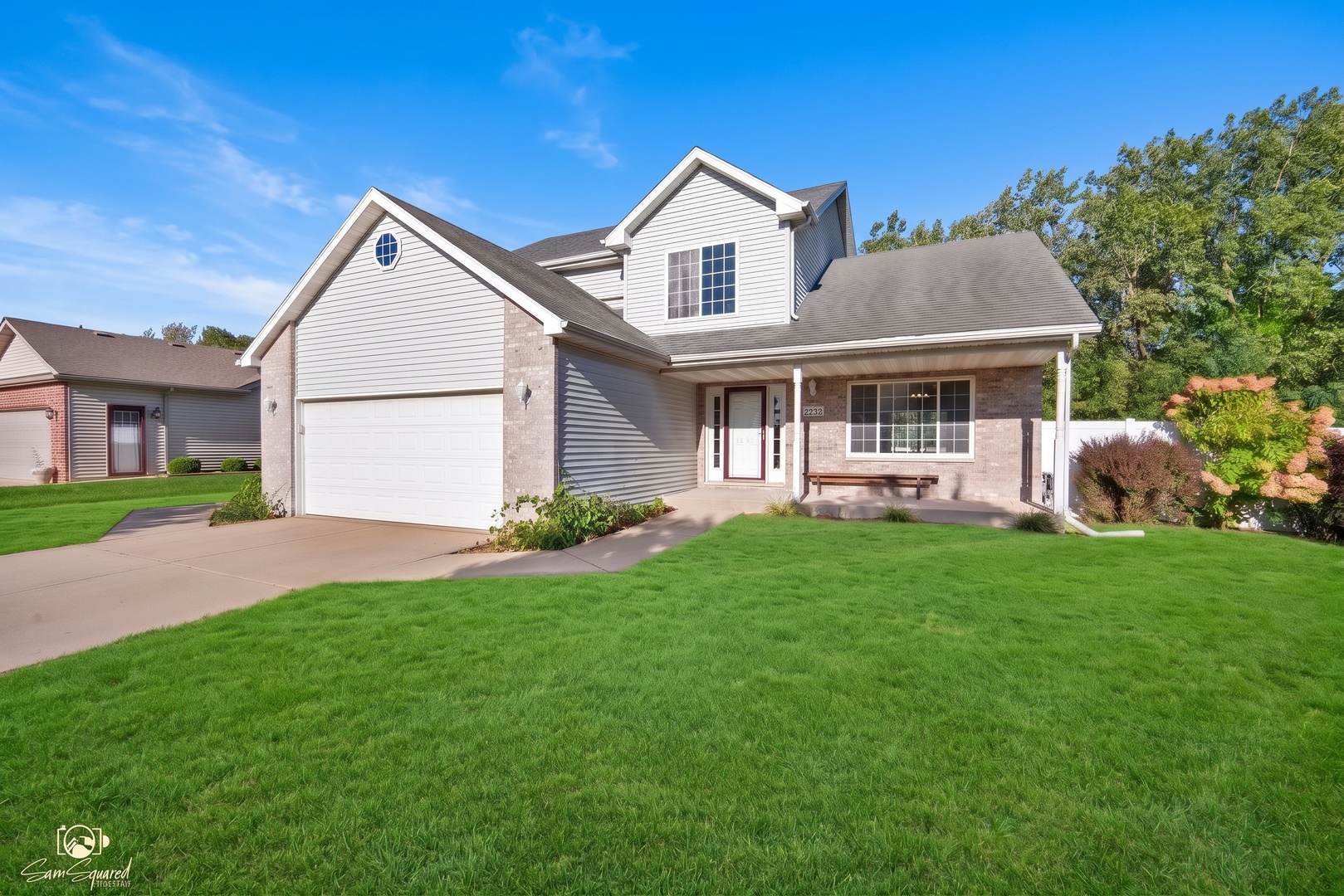 2555 Cobblestone Court Property Photo 1