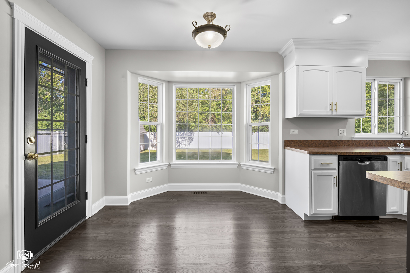 2555 Cobblestone Court Property Photo 11