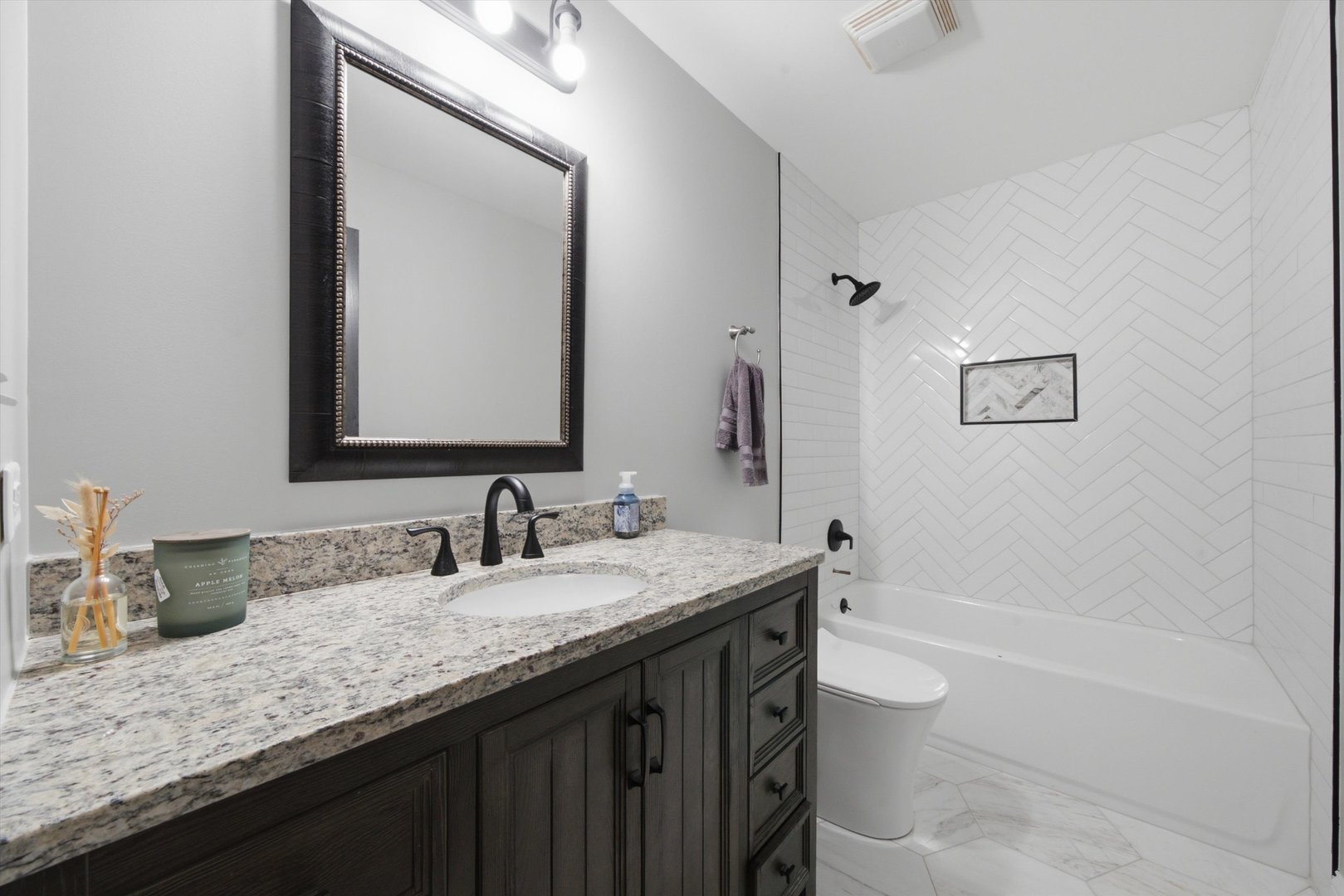 2555 Cobblestone Court Property Photo 19