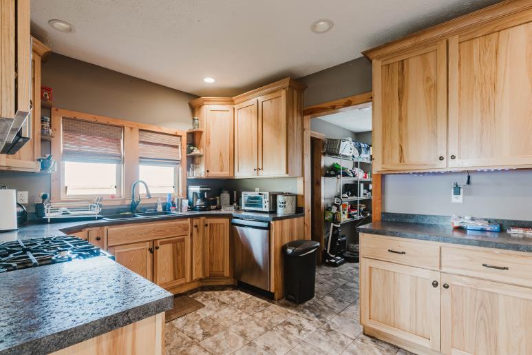 6528 Lilac Road Property Photo 7