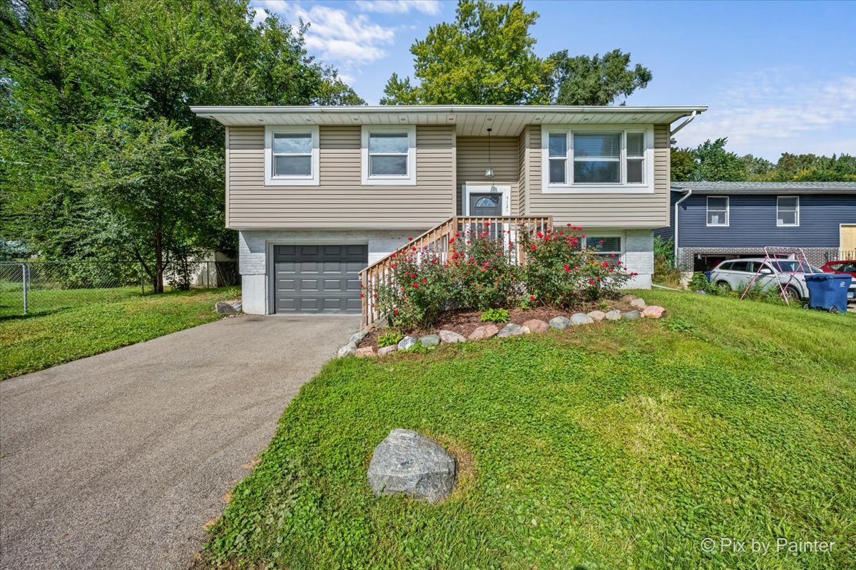 4121 N Johnsburg Road Property Photo 1