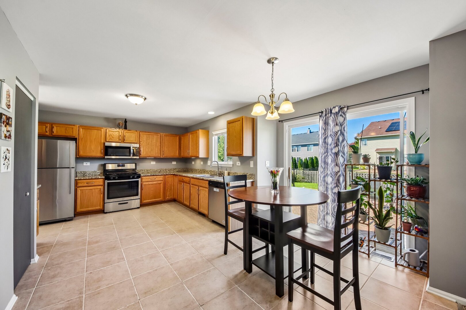 1067 Vermillion Street Property Photo 4