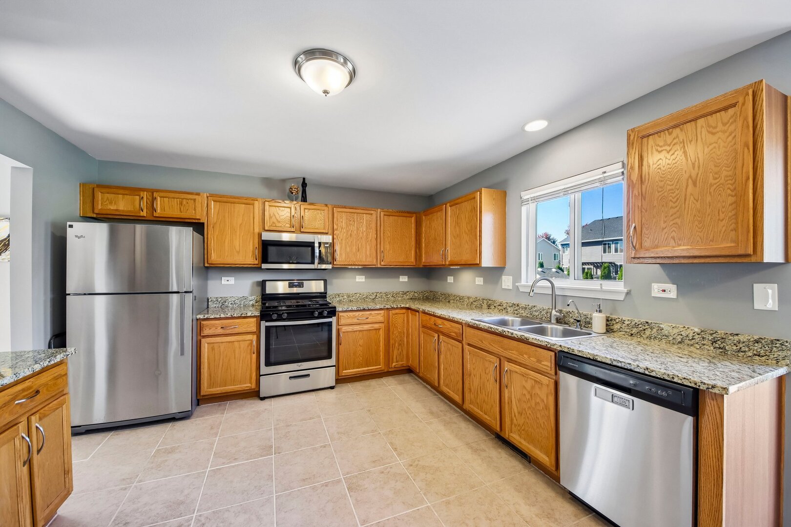 1067 Vermillion Street Property Photo 6