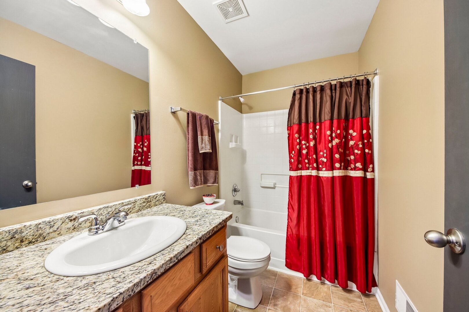 1067 Vermillion Street Property Photo 28