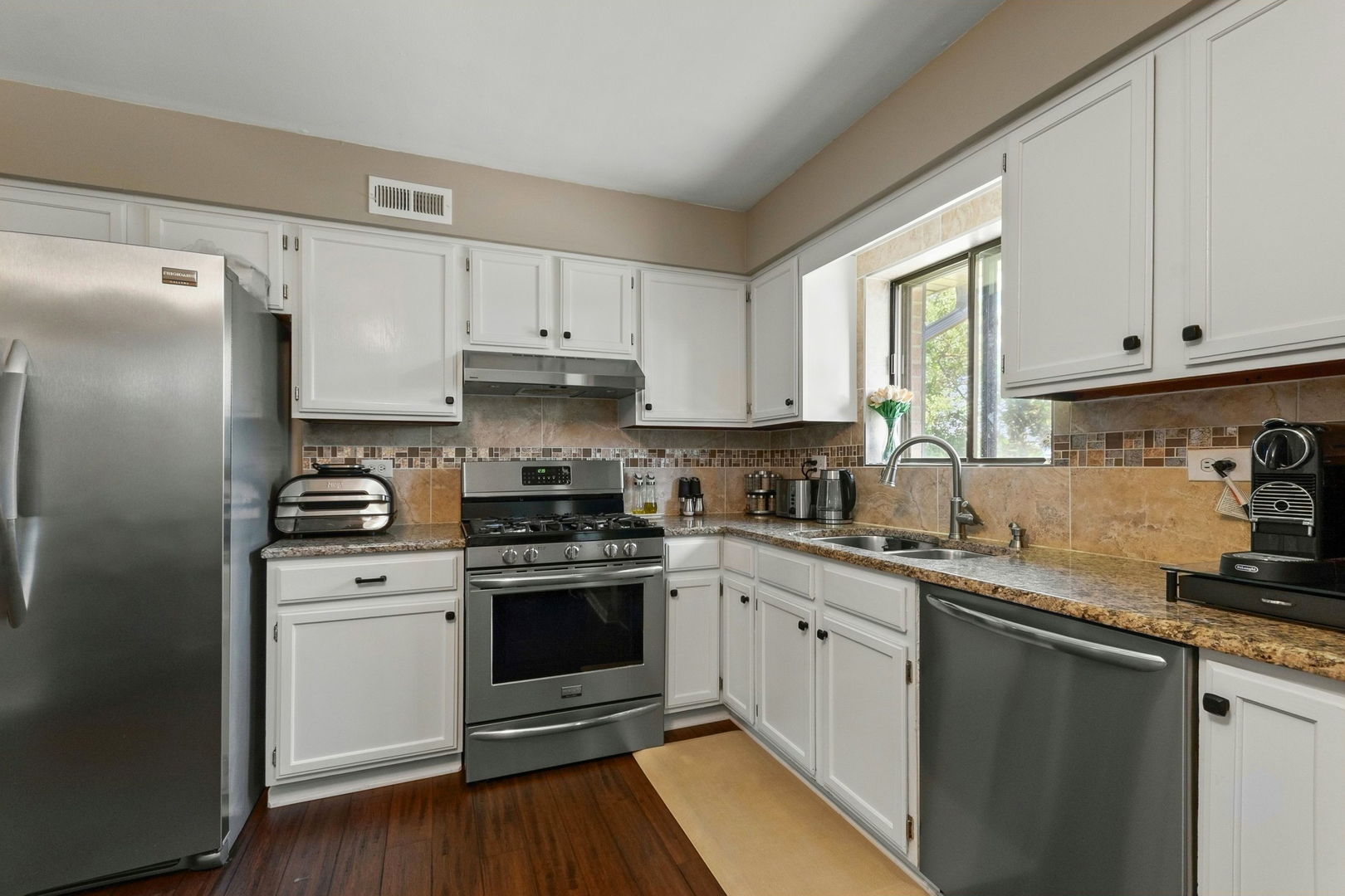 2204 Wharf Drive 2308 Property Photo 8