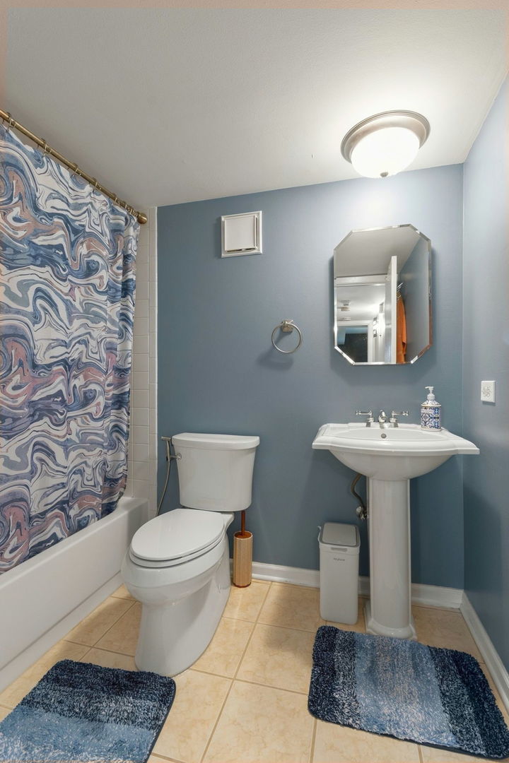 2204 Wharf Drive 2308 Property Photo 16