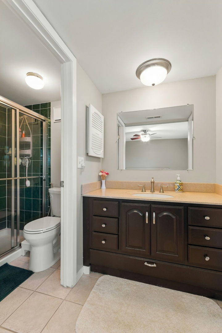 2204 Wharf Drive 2308 Property Photo 21