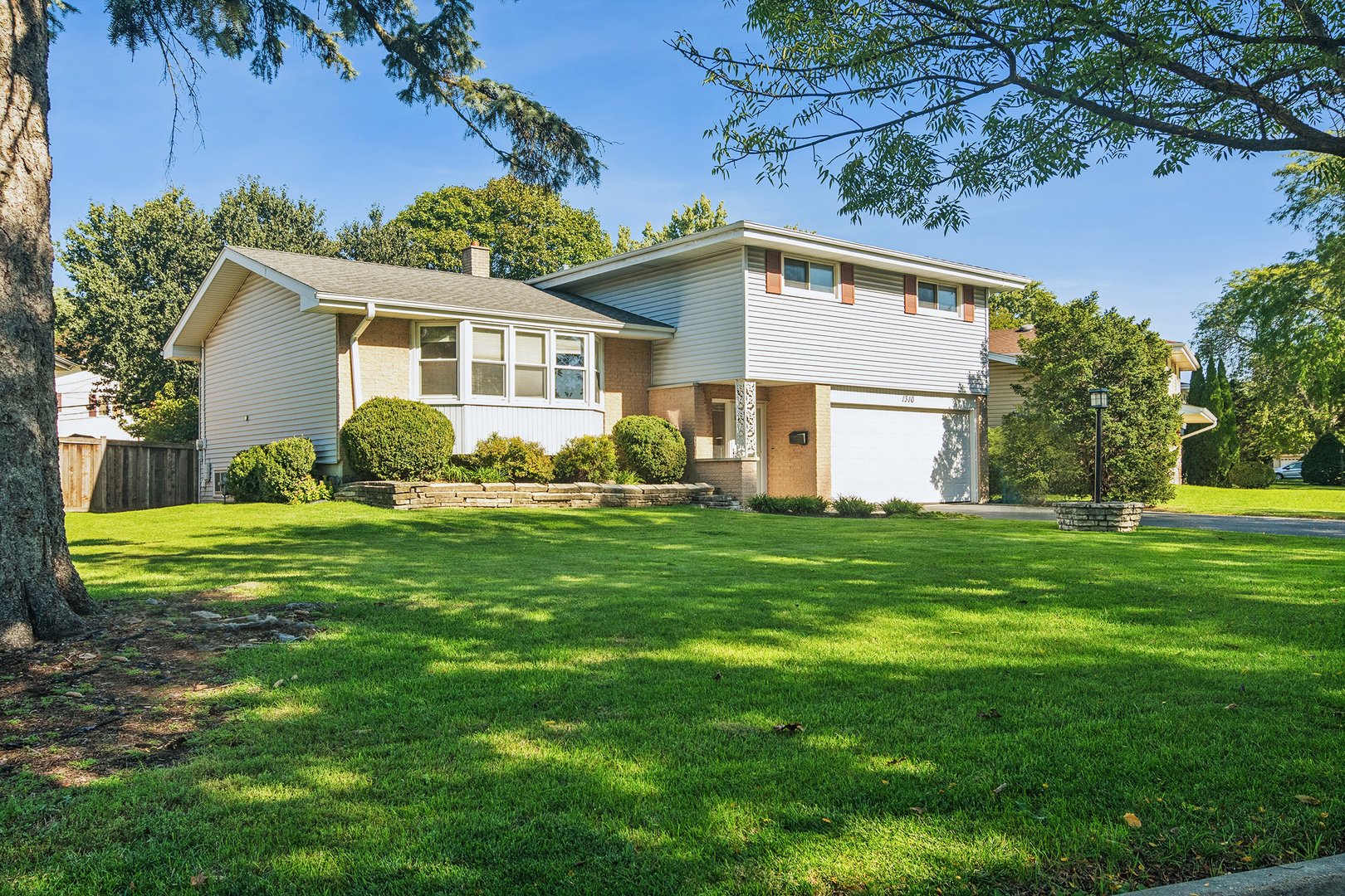 1310 E Ironwood Drive Property Photo 1