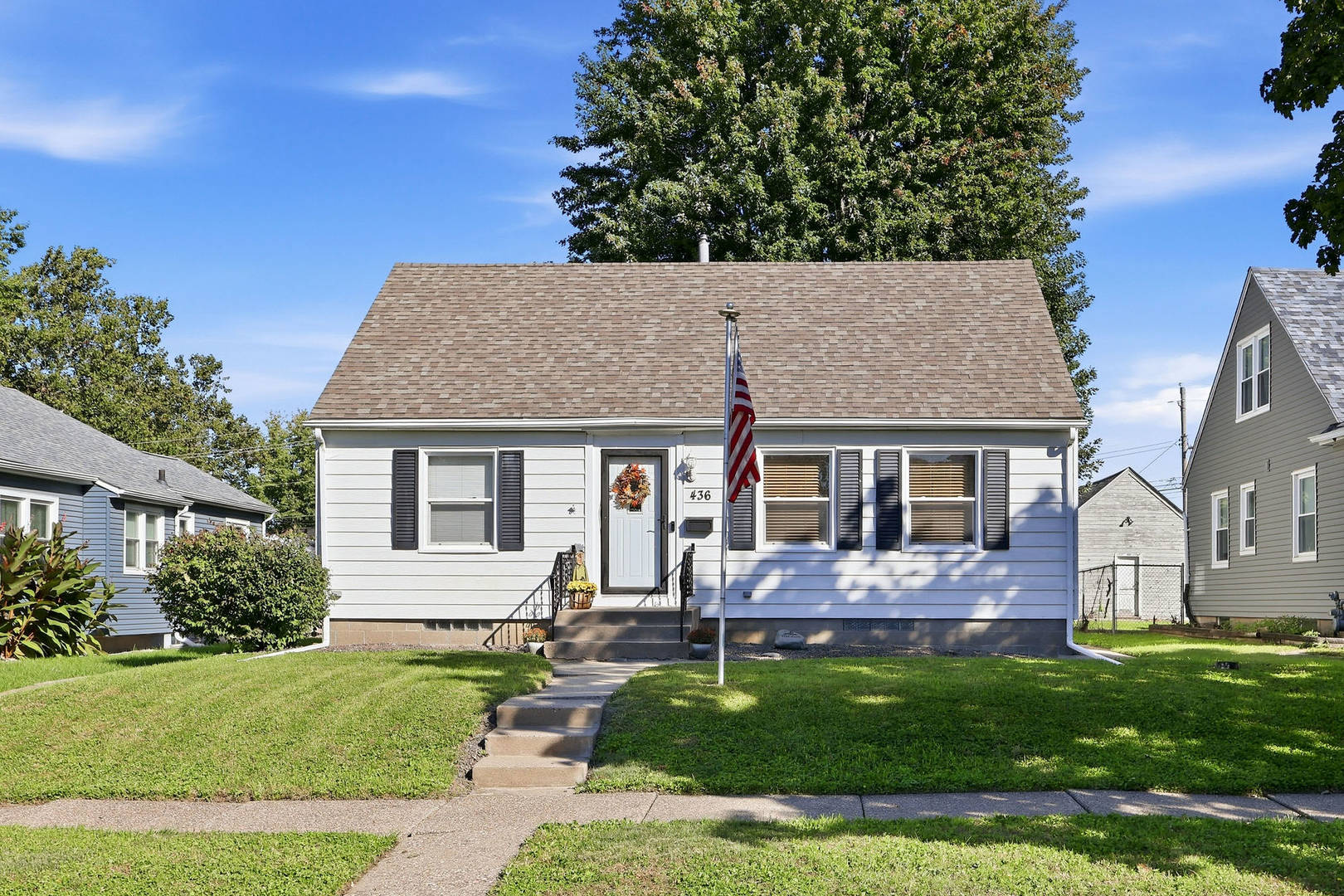 436 W Garfield Street Property Photo 1