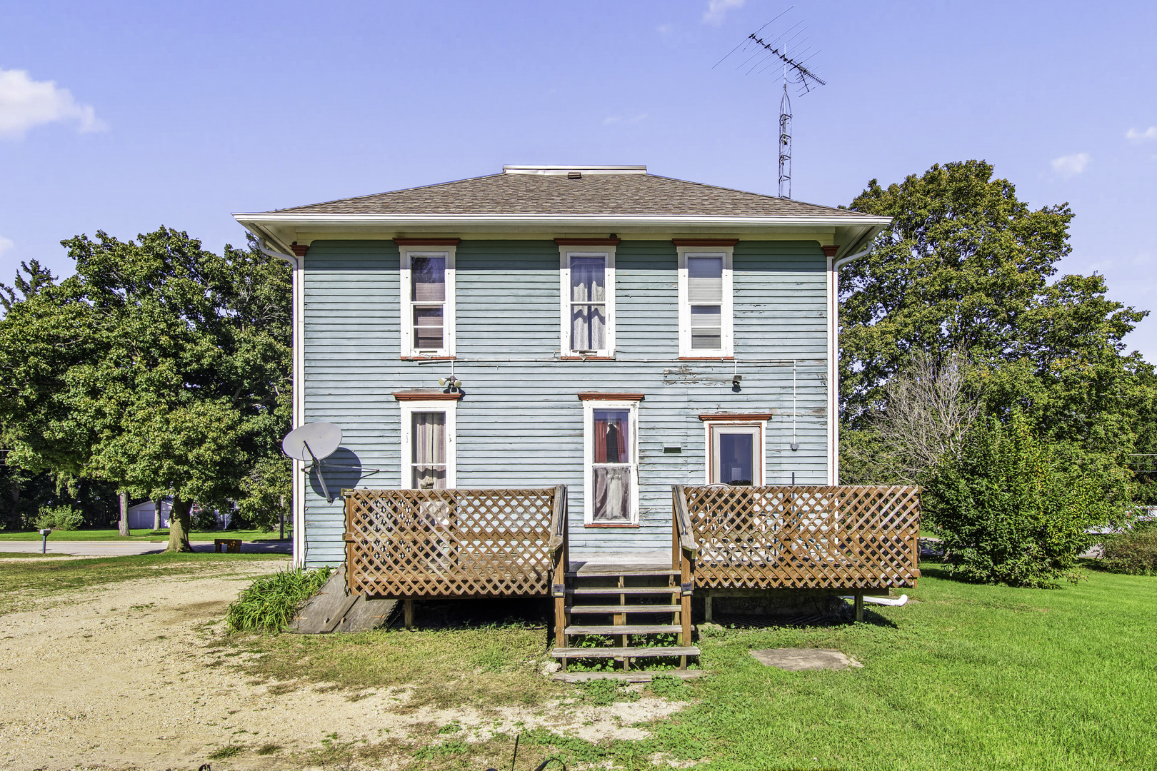611 Chicago Road Property Photo 5