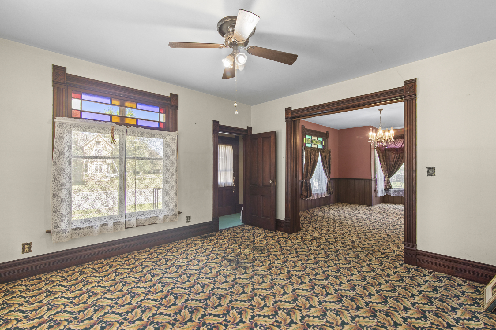611 Chicago Road Property Photo 17