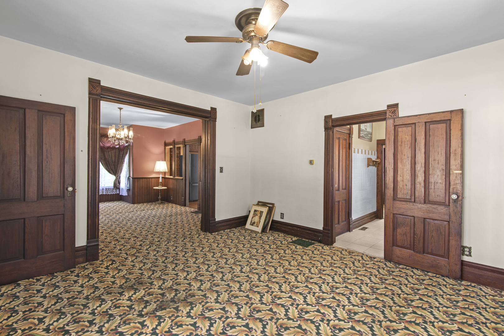 611 Chicago Road Property Photo 18
