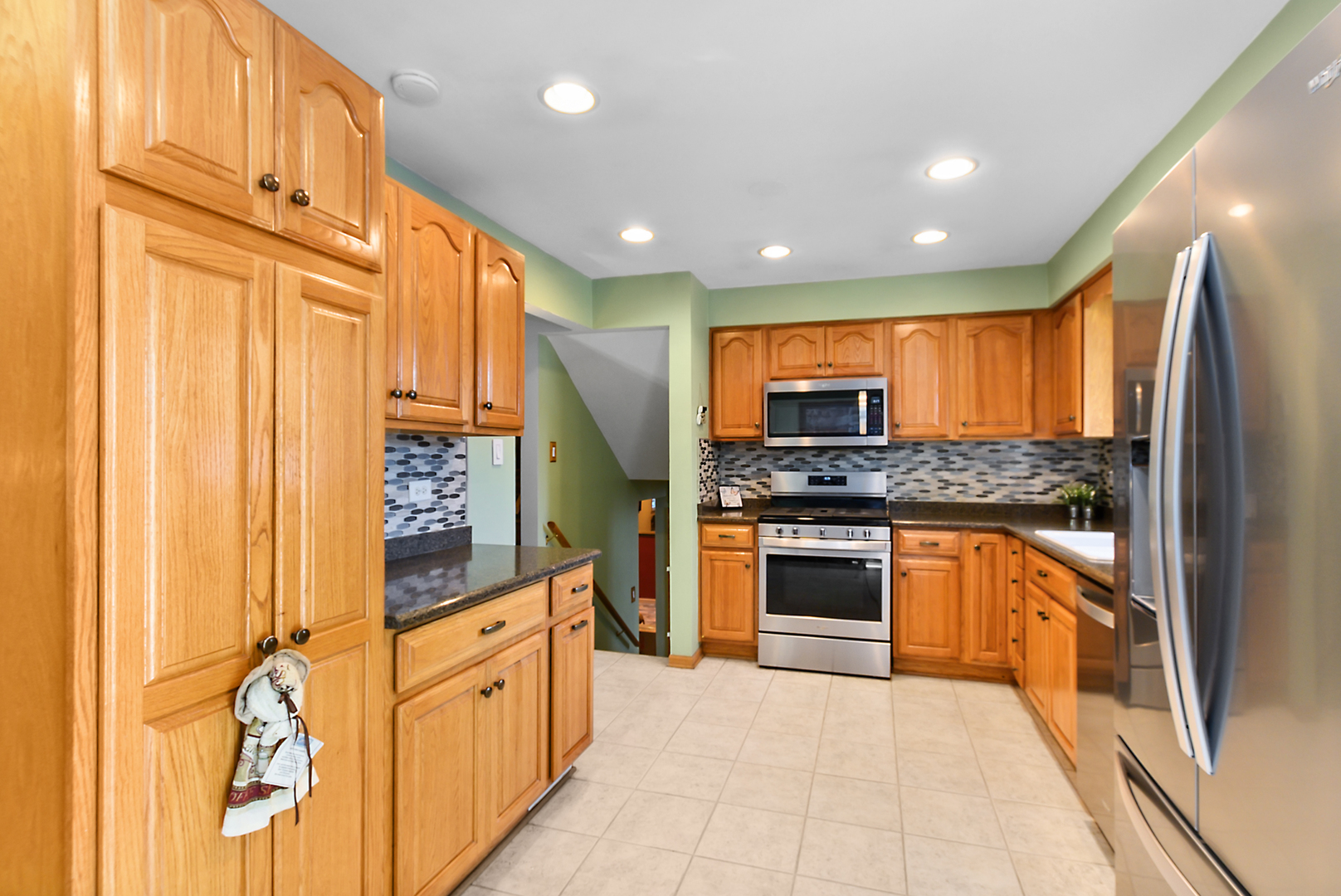 8301 Narragansett Avenue Property Photo 9