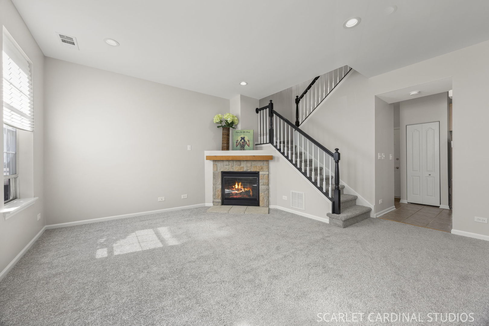 2534 Capitol Avenue Property Photo 2