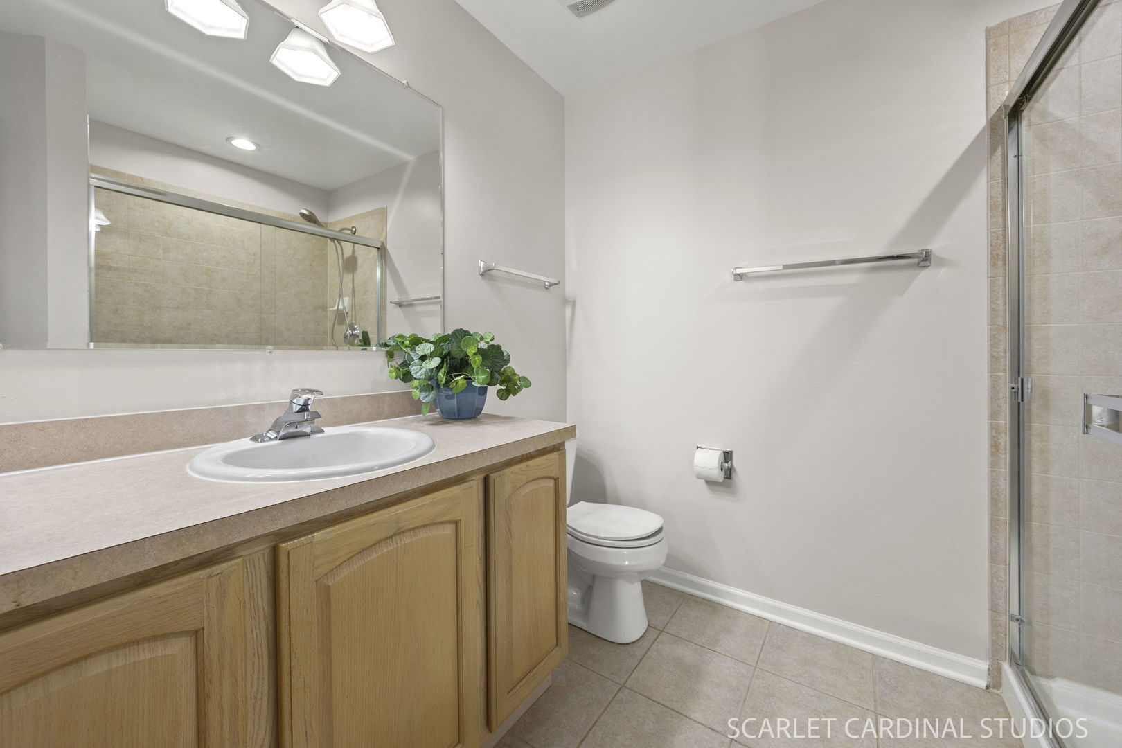 2534 Capitol Avenue Property Photo 8