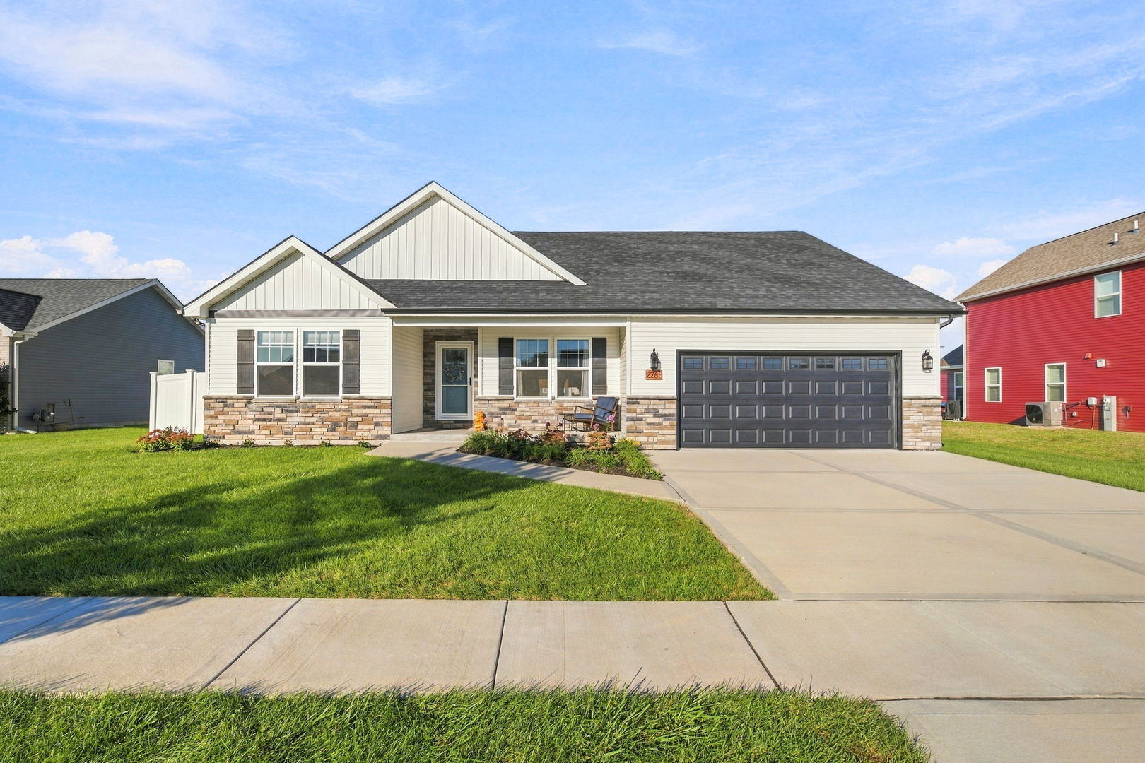2264 Chestnut Lane Property Photo 1