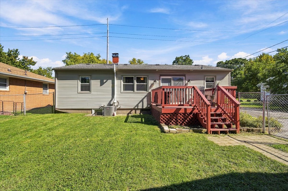 909 S Adelaide Street Property Photo 31