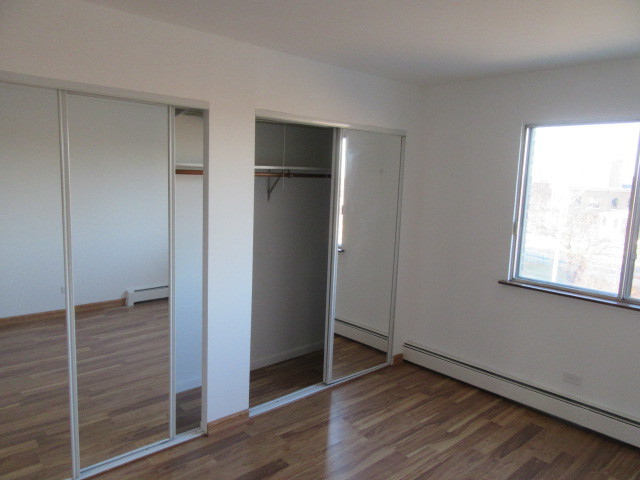 7650 W Altgeld Street 409 Property Photo 14