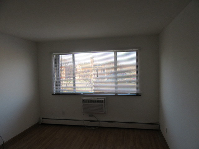 7650 W Altgeld Street 409 Property Photo 17