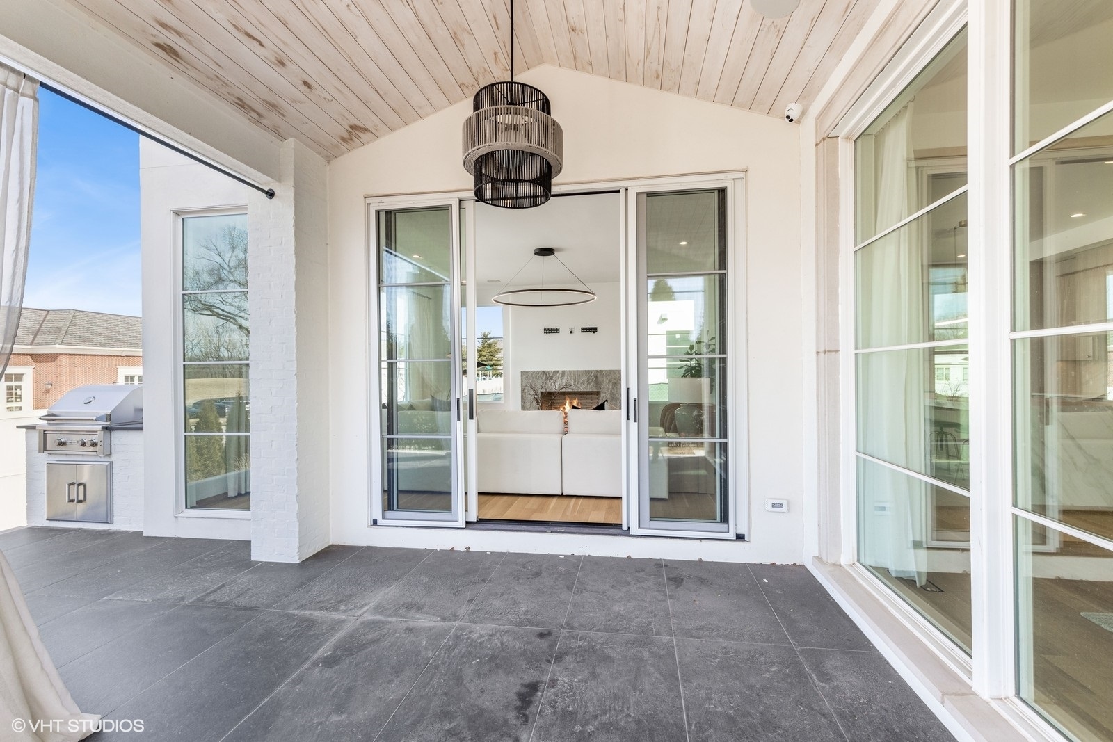 541 Kensington Court Property Photo 17