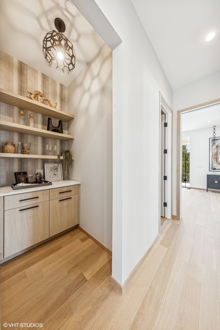 541 Kensington Court Property Photo 19