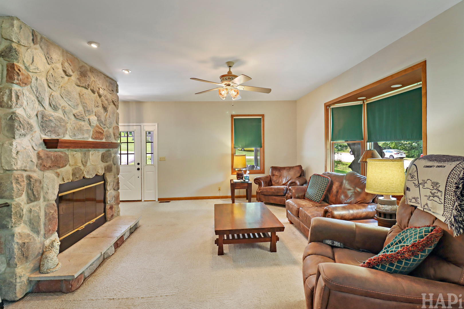 4712 Wildwood Drive Property Photo 3