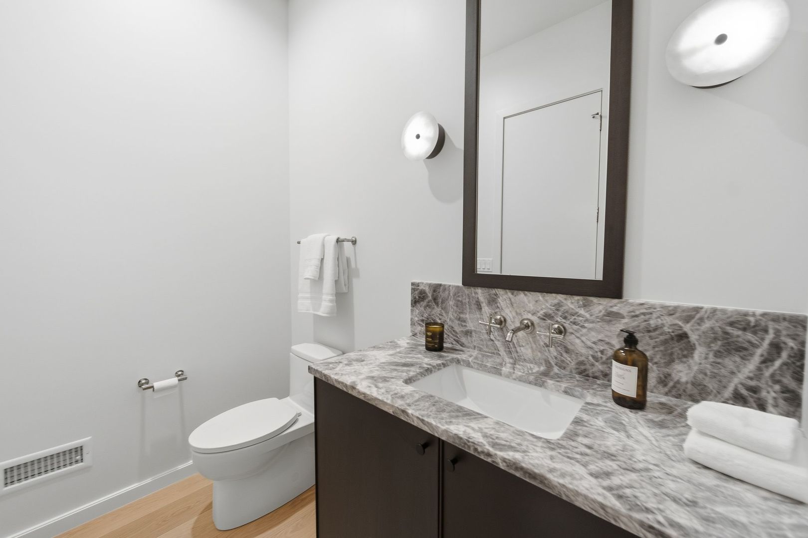 1575 North Avenue Property Photo 12