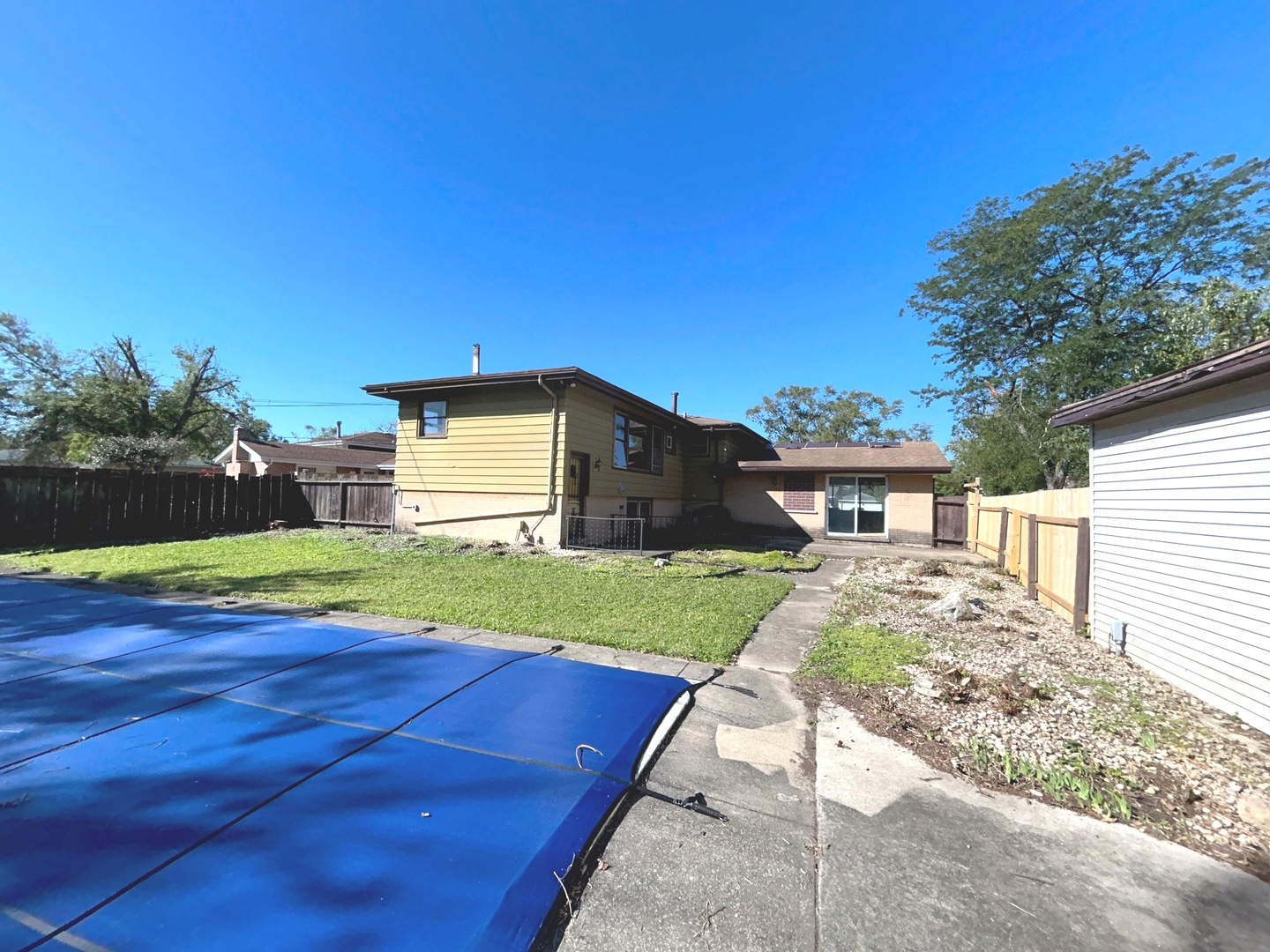18941 Loretto Lane Property Photo 6
