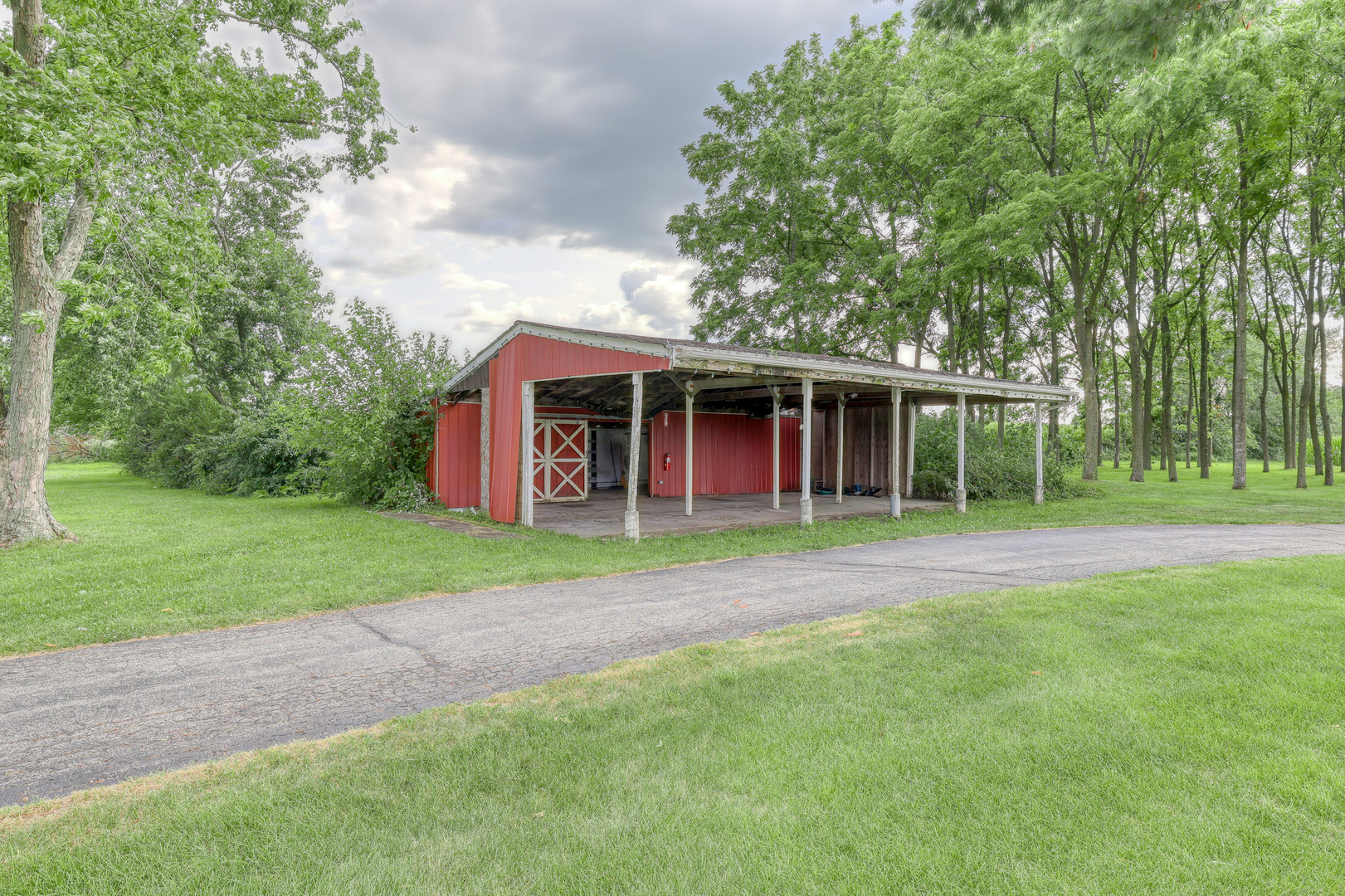 2n612 Landrose Lane Property Photo 68