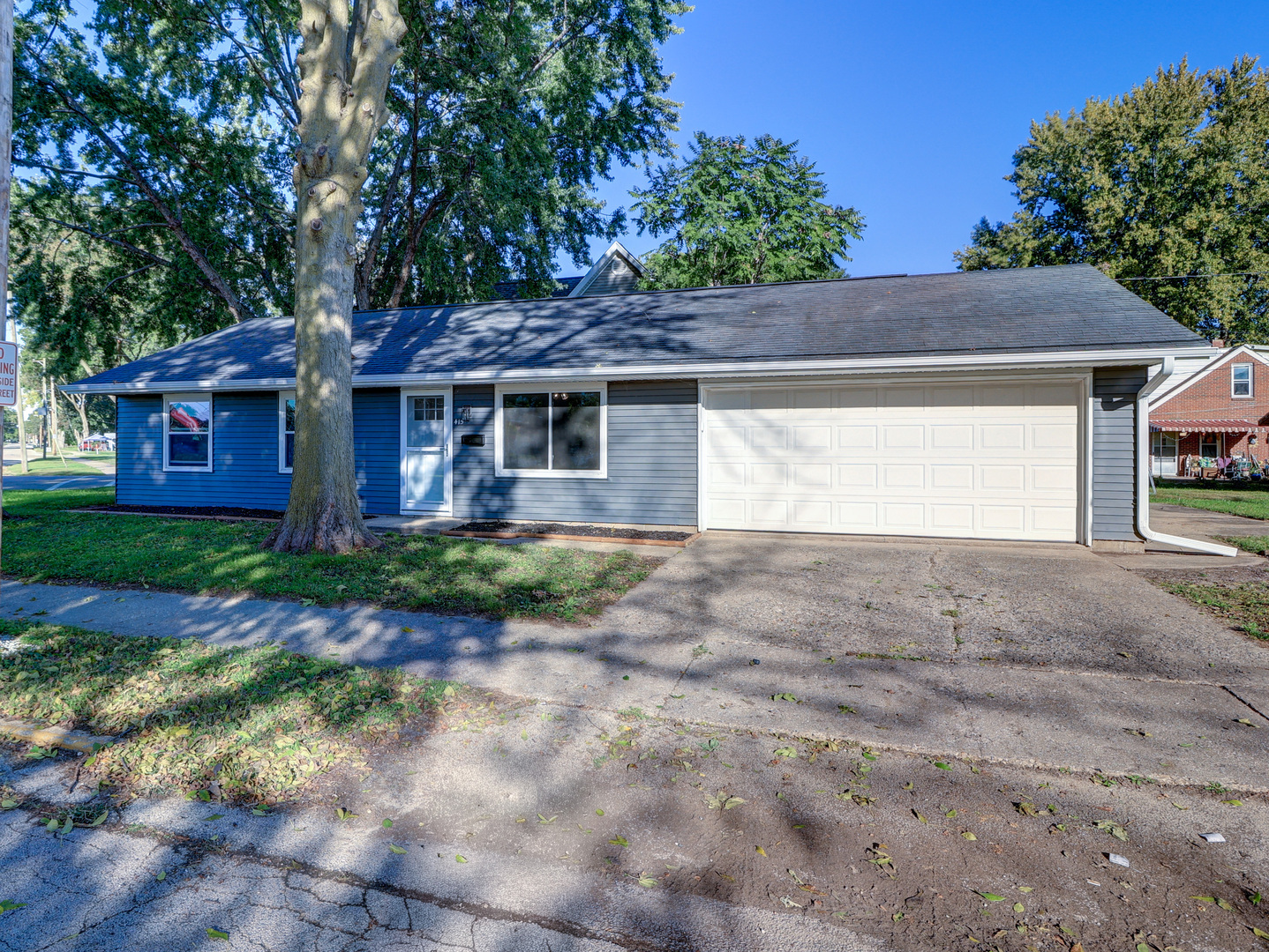415 W 5th Street Property Photo 1