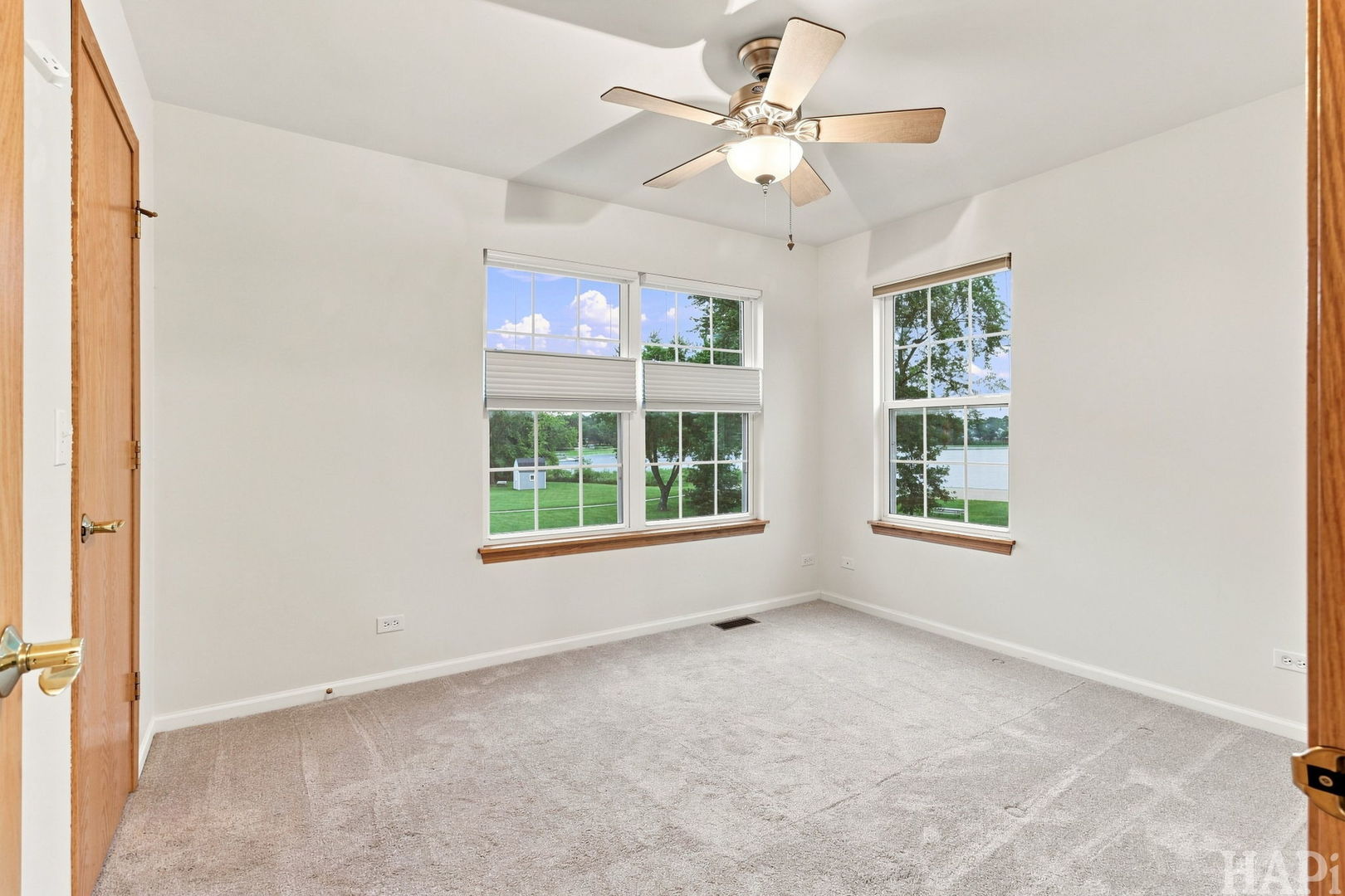 708 E Bayou Court Property Photo 17