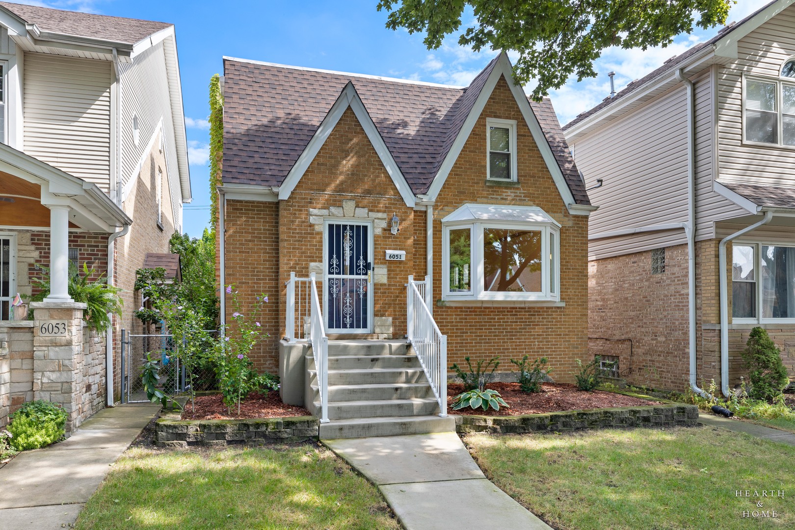 6051 N Marmora Avenue Property Photo 1