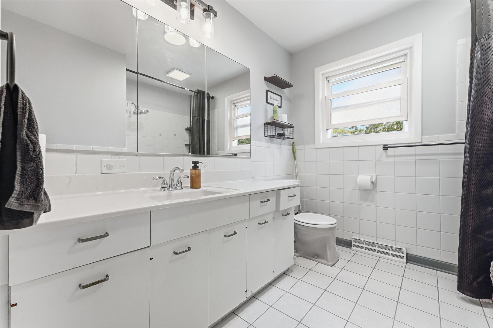 574 W Millers Road Property Photo 33