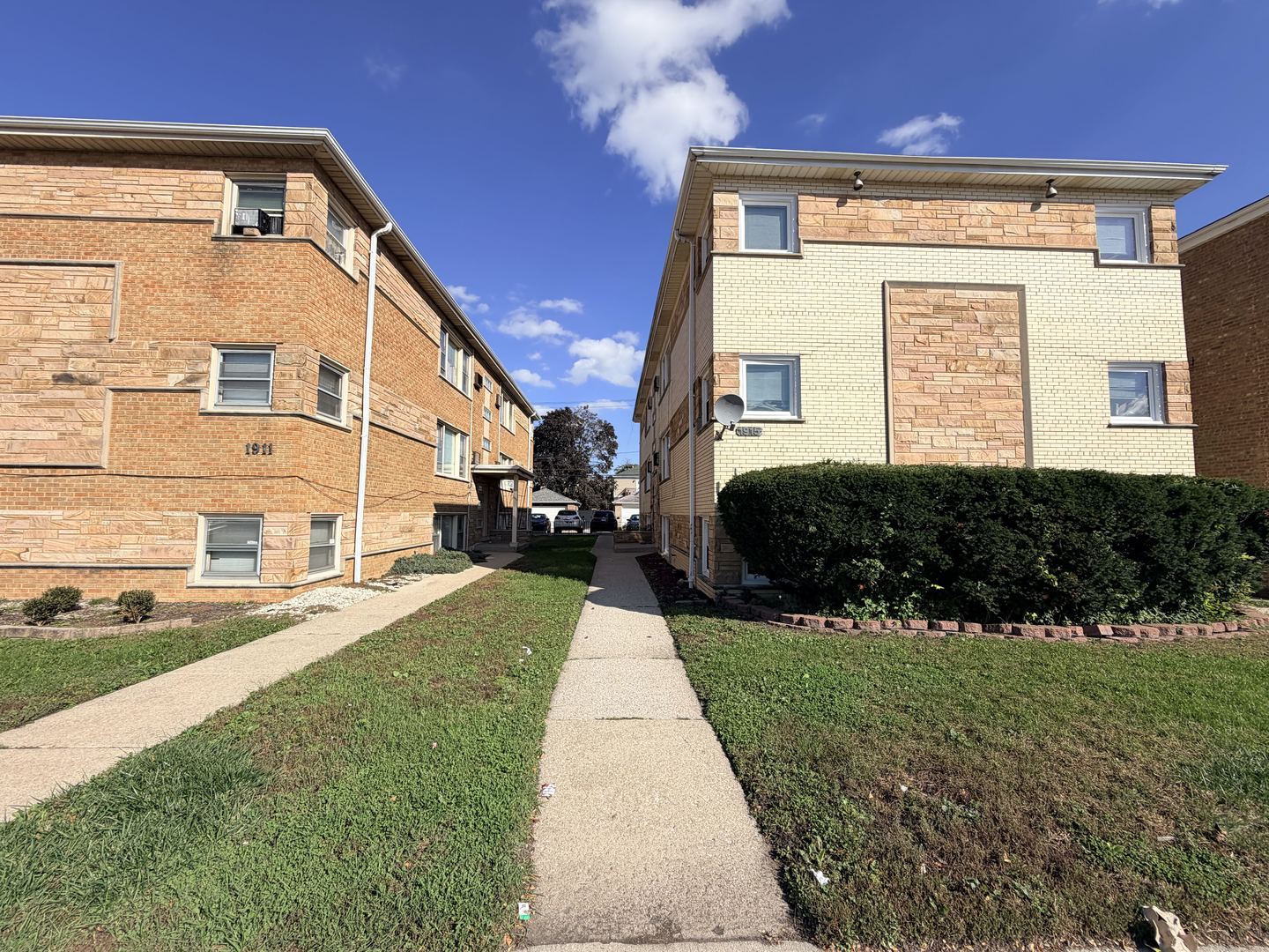1915 S Harlem Avenue G Property Photo 1