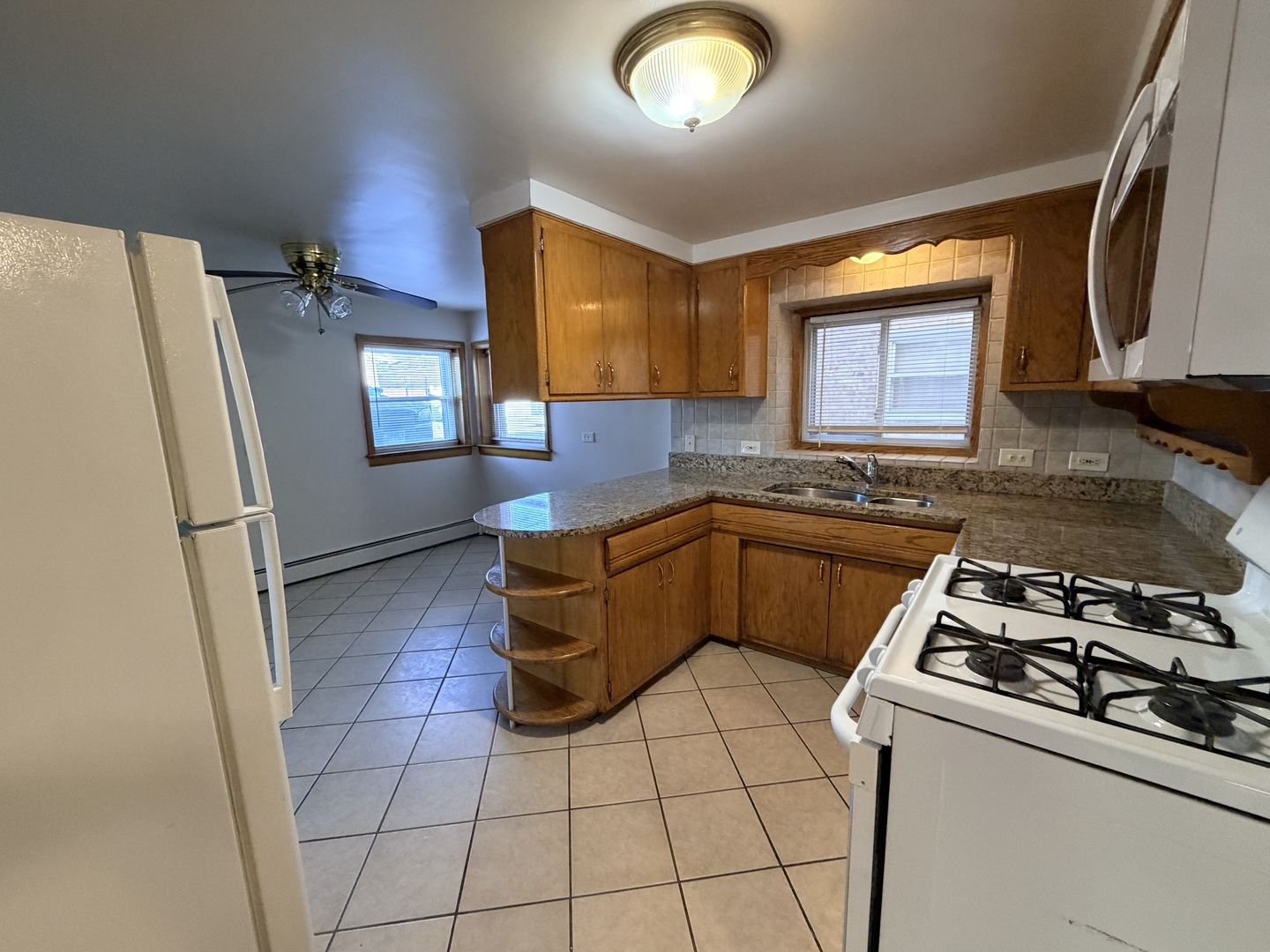 1915 S Harlem Avenue Garden Property Photo 5