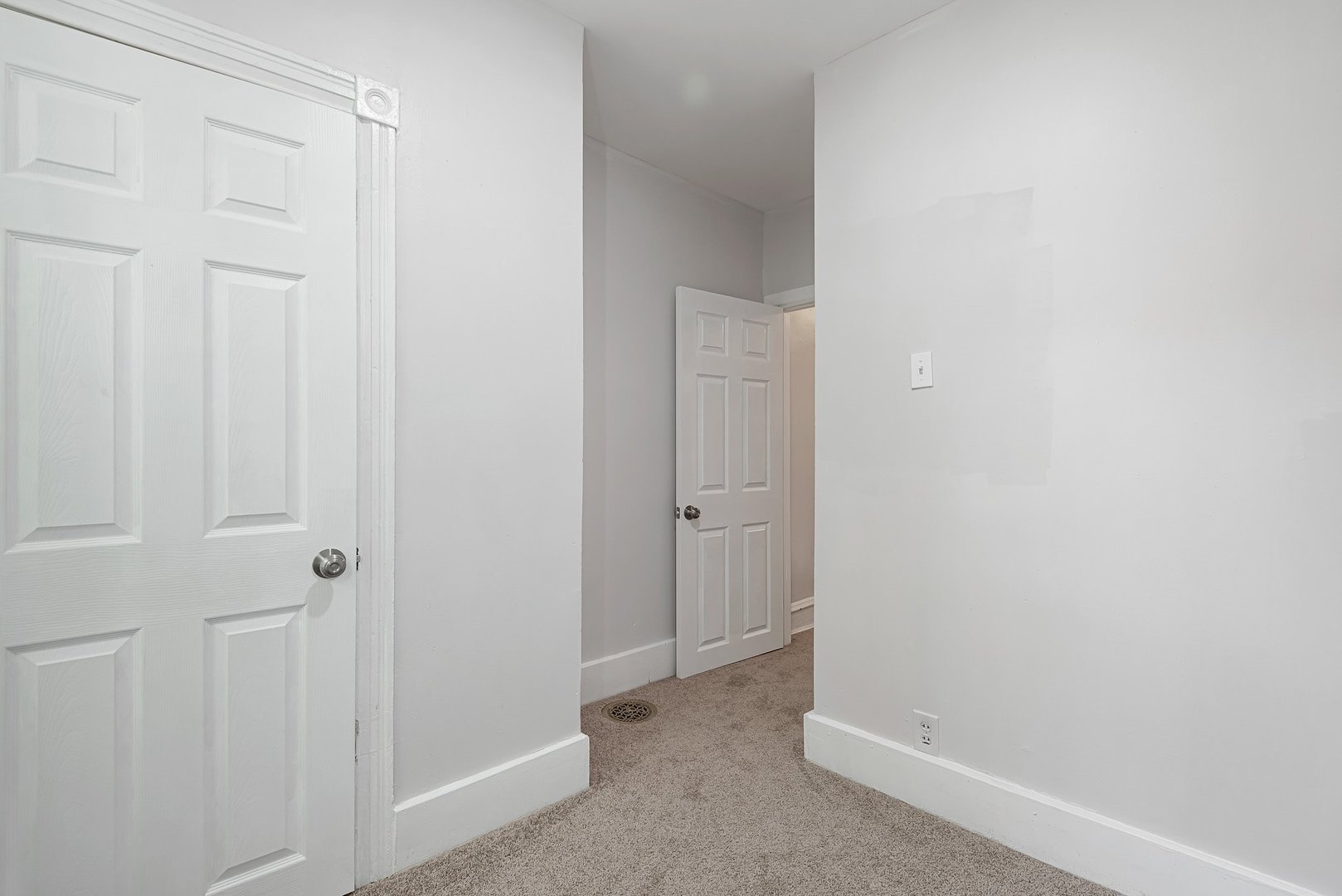 815 Vandever Avenue Property Photo 14