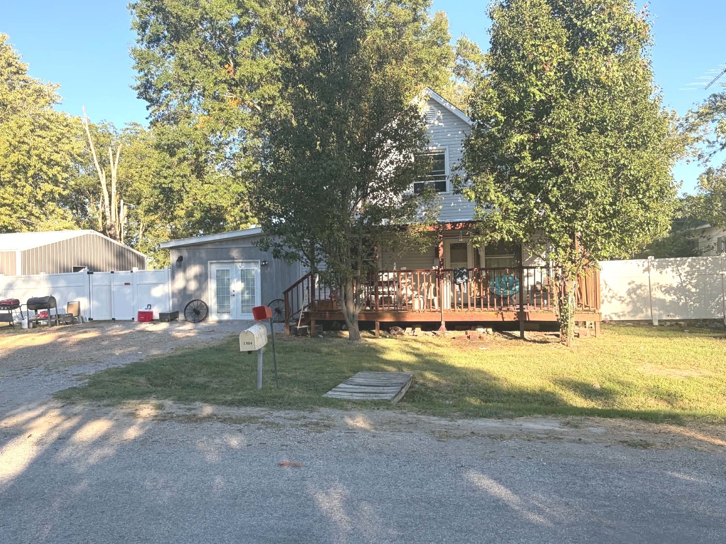 1304 Madison Avenue Property Photo 1