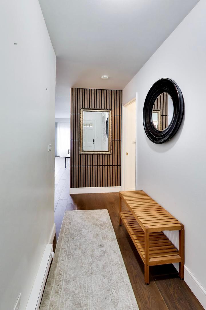 6359 N Ridge Avenue 302 Property Photo 12