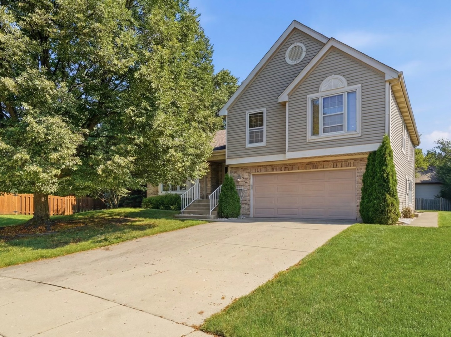 1173 N Clearwater Court Property Photo 1