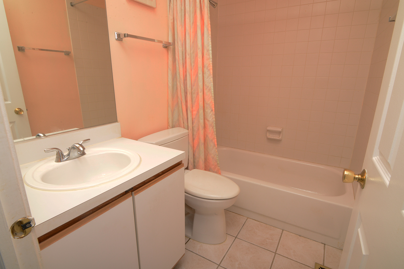 1050 Ridgefield Circle Property Photo 24