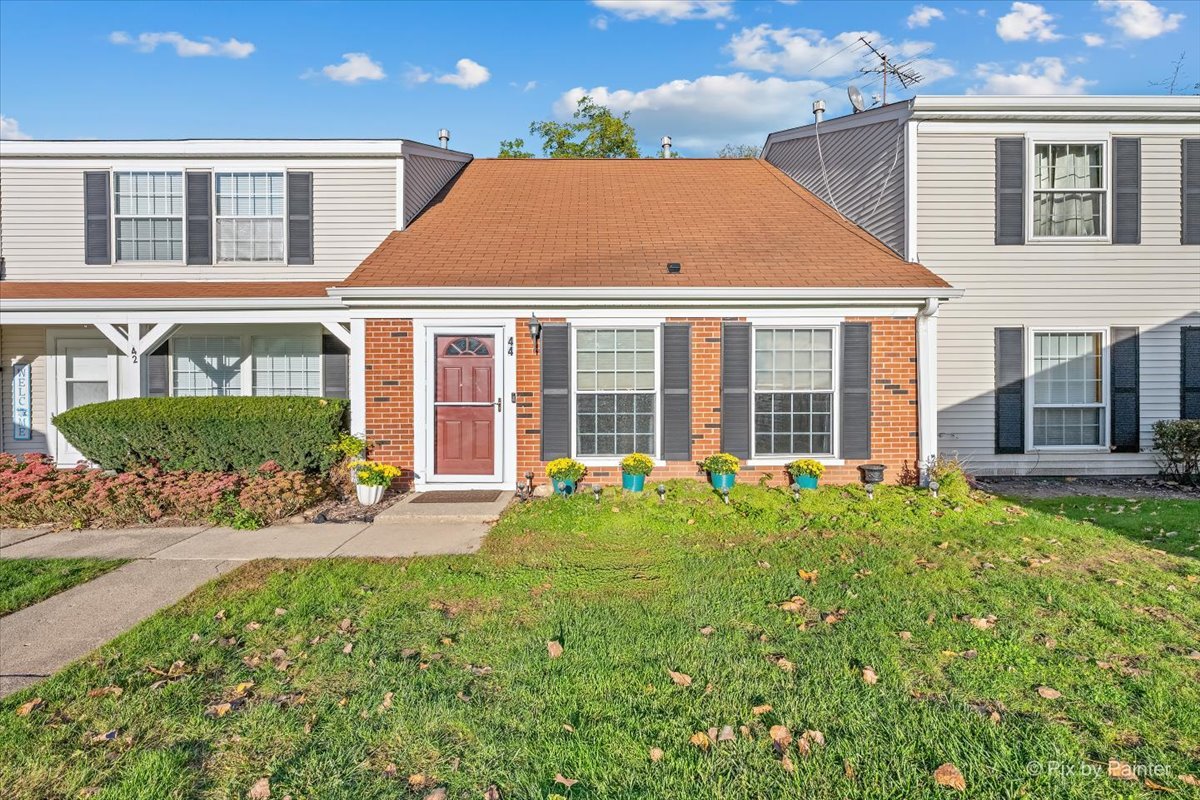 44 Silver Tree Circle Property Photo 1