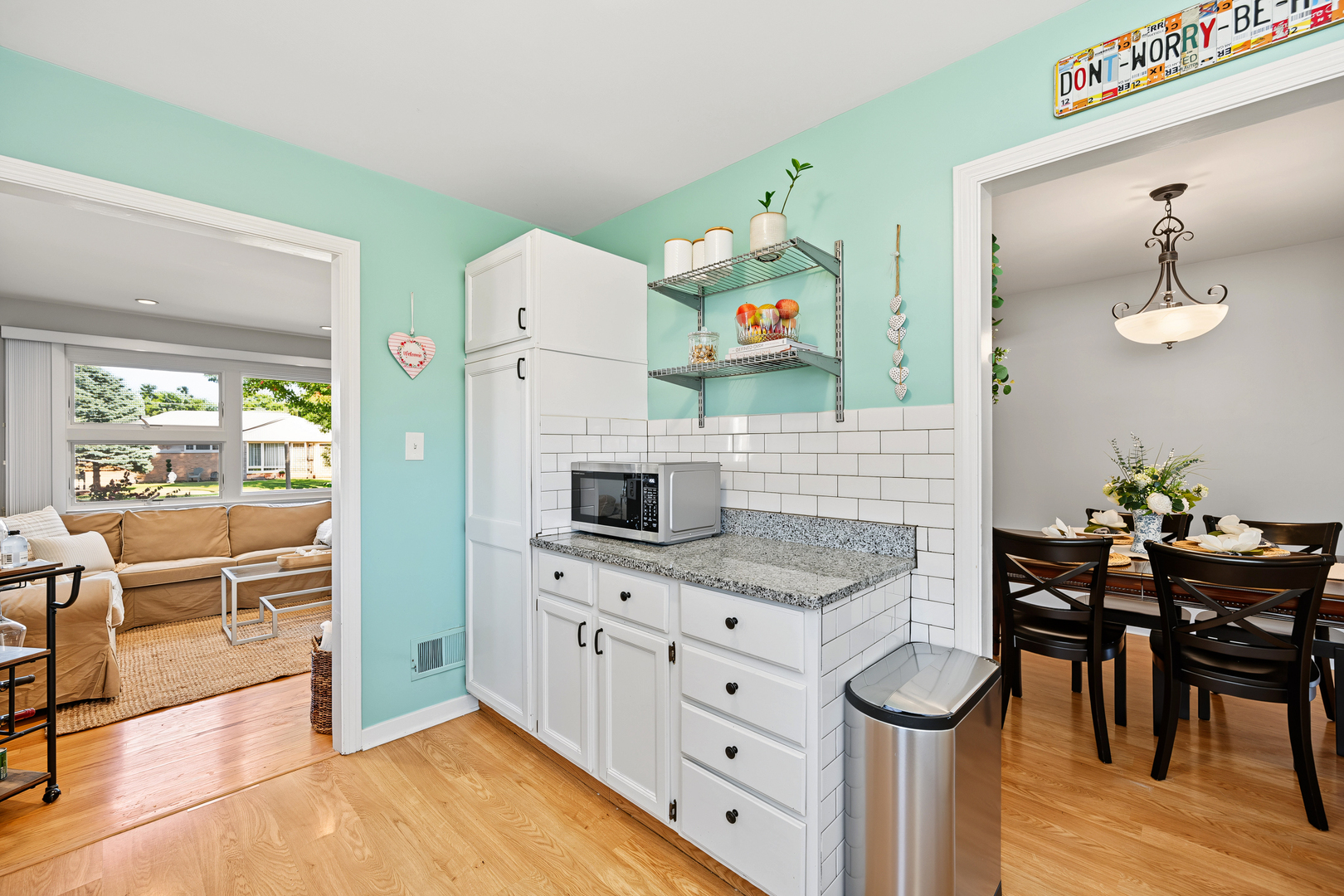 444 N Ridgeland Avenue Property Photo 8