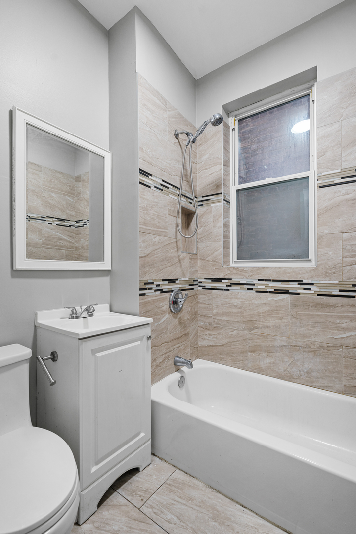 4319 W Jackson Boulevard 1 Property Photo 9