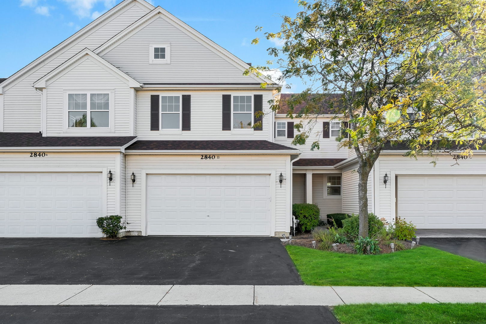 2840 Cattail Court B Property Photo 1