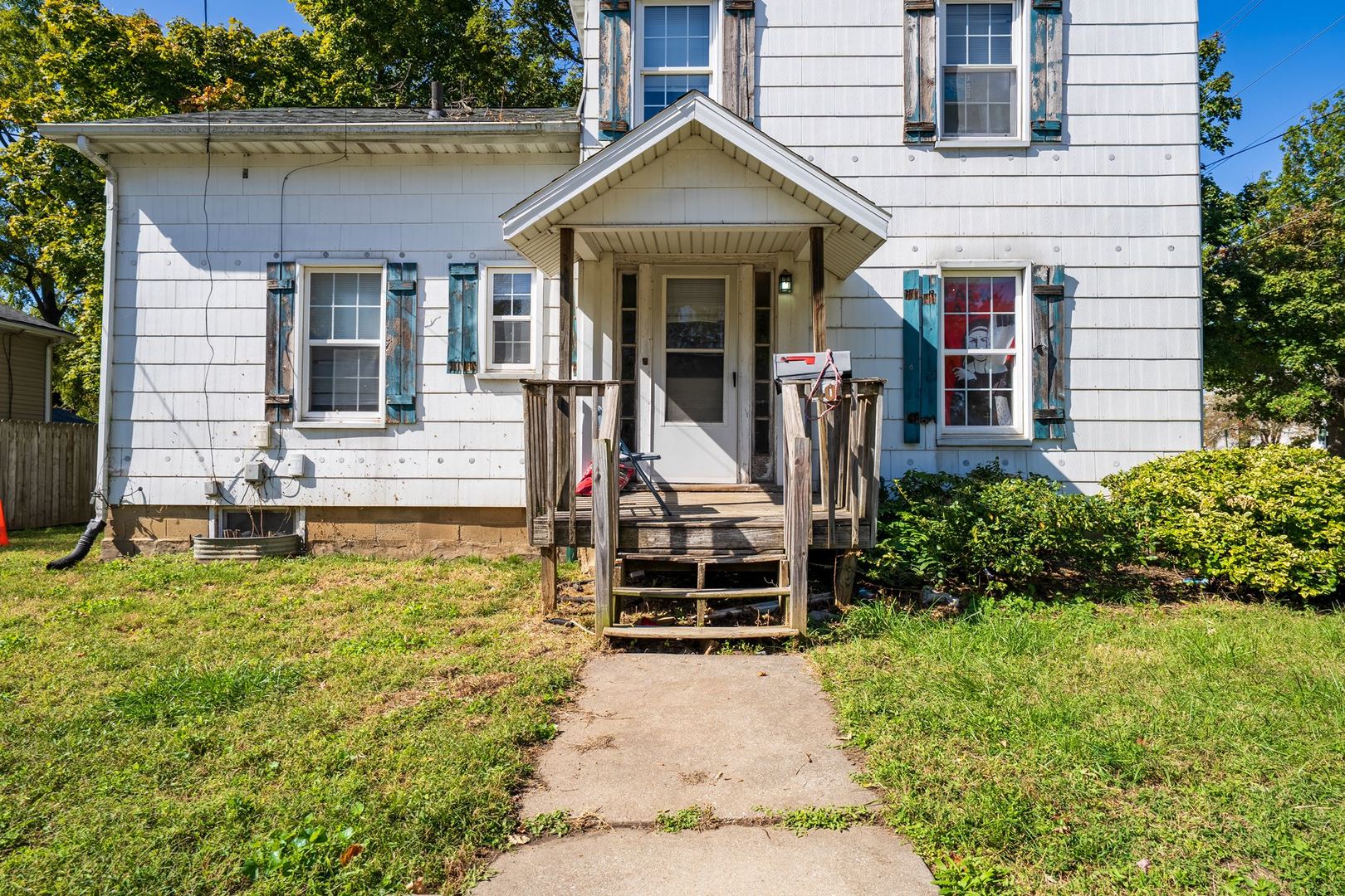 401 S Linden Street Property Photo 1