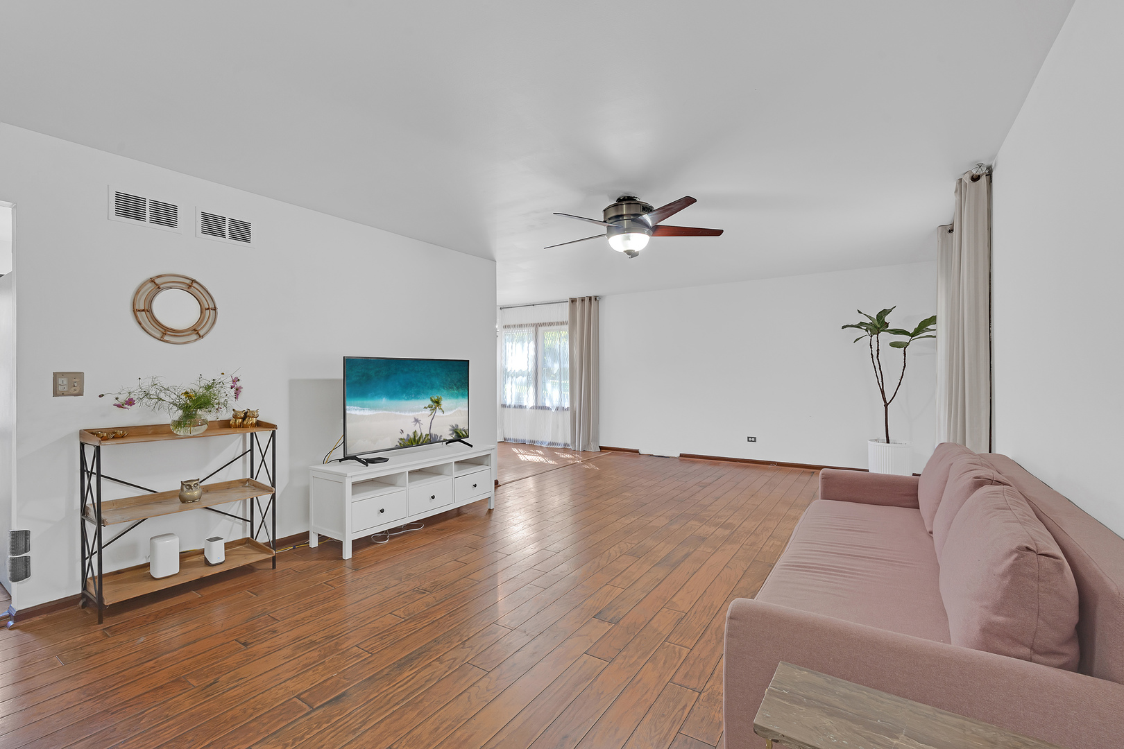 4 Tamarack Avenue Property Photo 8