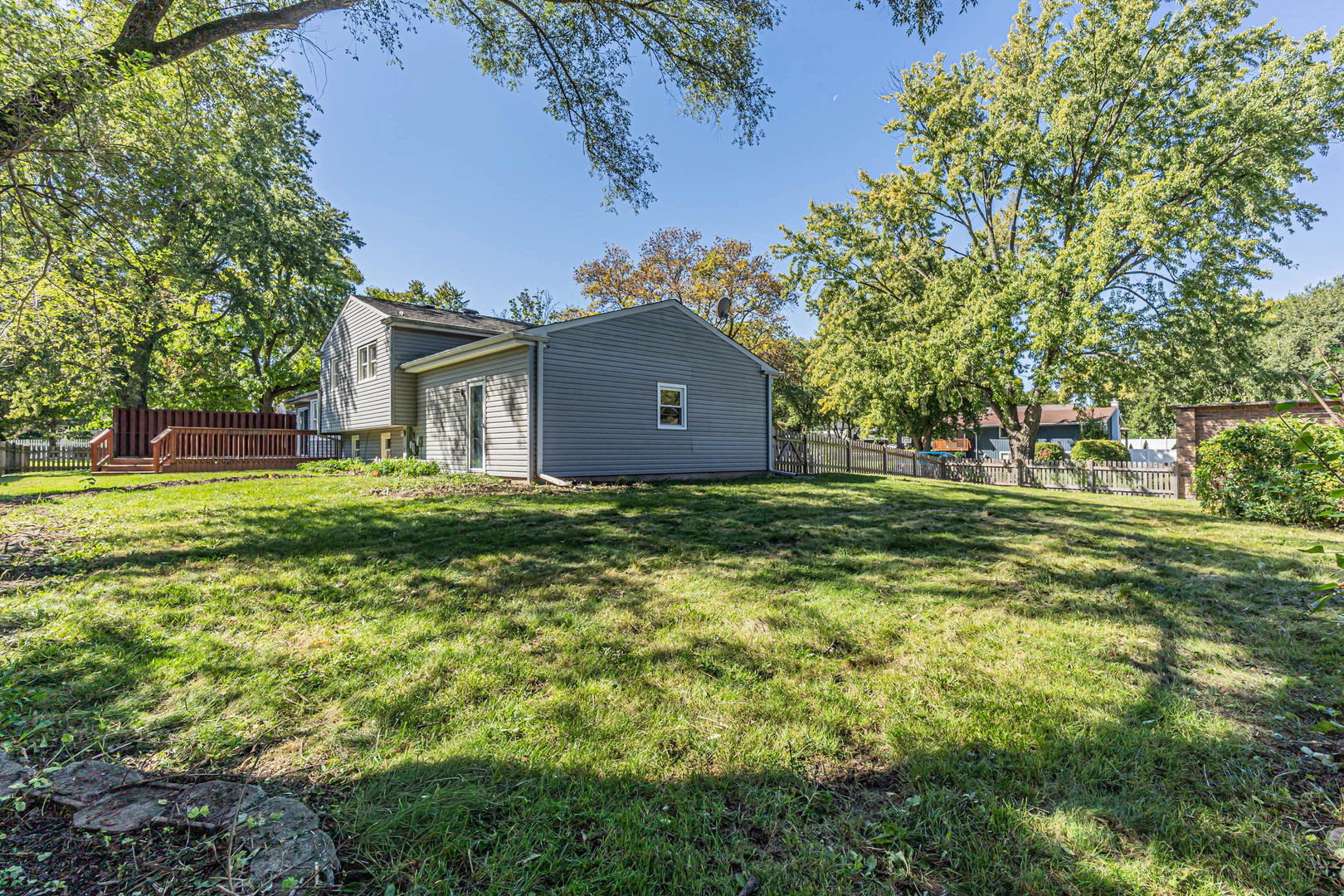4 Tamarack Avenue Property Photo 26